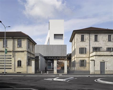 domus fondazione prada|oma fondazione prada.